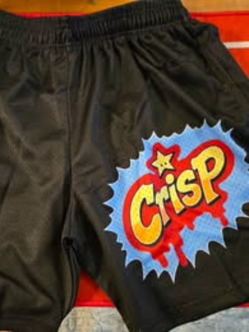 XLARGE CRISPY NYC BLACK WITH GRAFFITI LOGO SHORT